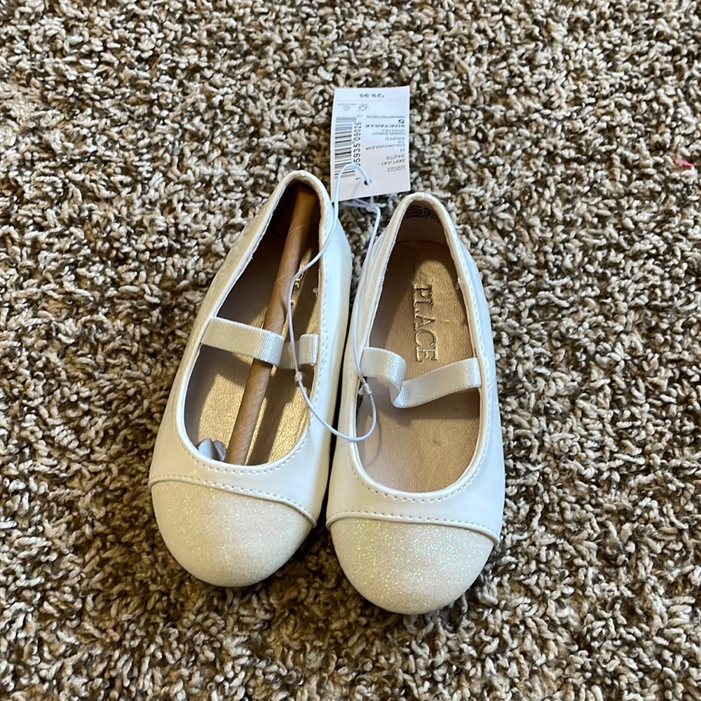 The Children’s Place, Toddler Girl shoes, NWT, size 5